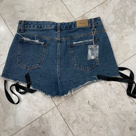 MITI BACI {XL} Jean Shorts Lace-Up Dark Wash NWT - Picture 8 of 9